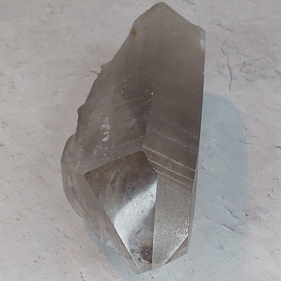 Etched Quartz Point | Ancient Knowledge • Clarity • Soul Evolution - Picture 3 of 7